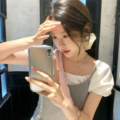 七个小福伊